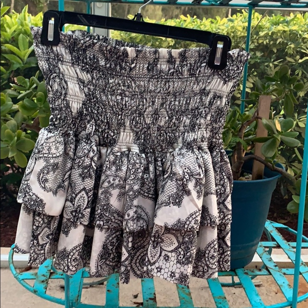 Floral Black and White Bubble skirt